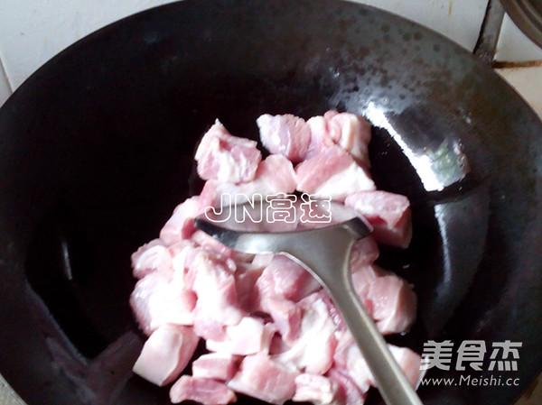 红烧肉正确做法视频
:红烧肉最基本做法是什么？  第4张