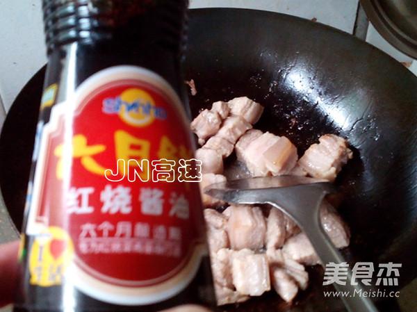 红烧肉正确做法视频
:红烧肉最基本做法是什么？  第6张