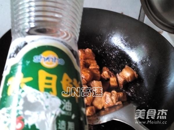 红烧肉正确做法视频
:红烧肉最基本做法是什么？  第7张