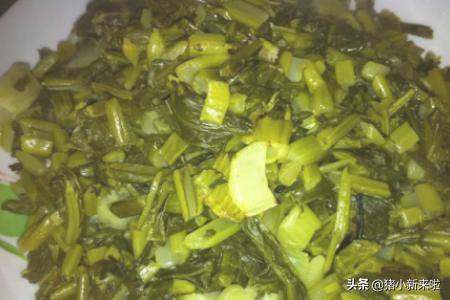 炒酸菜的做法视频
:家常炒酸菜怎么做？  第3张