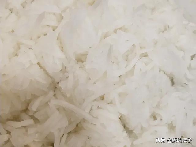 萝卜丝饼的做法视频
:萝卜丝饼怎么做？  第6张