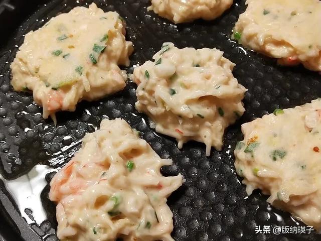 萝卜丝饼的做法视频
:萝卜丝饼怎么做？  第12张