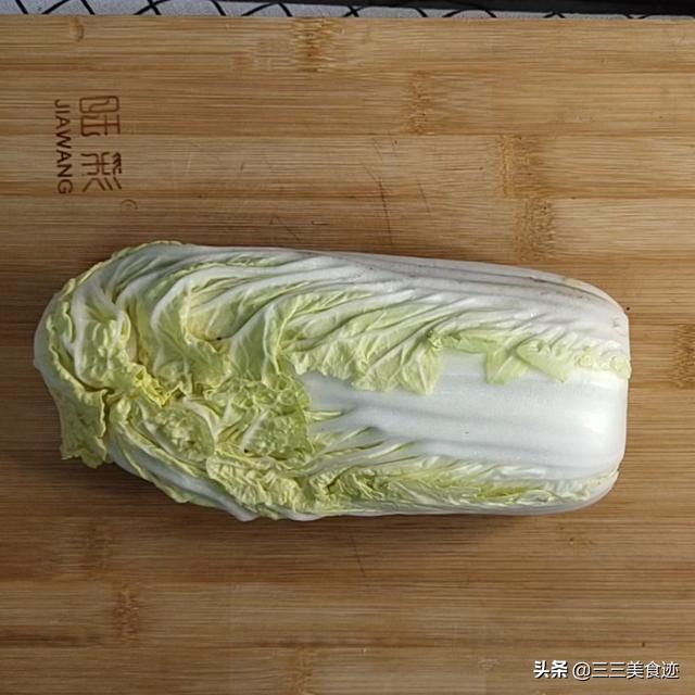 干烧娃娃菜的做法视频
:给你一颗娃娃菜，你打算做个什么菜呢？  第2张
