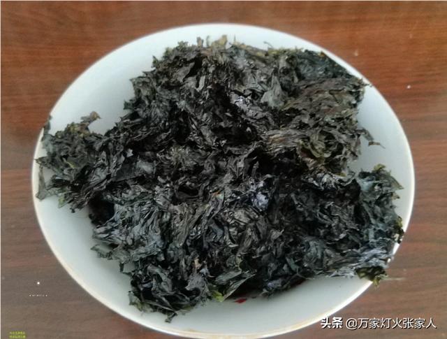炒海苔的做法视频
:海苔脆是怎么制作的？  第4张