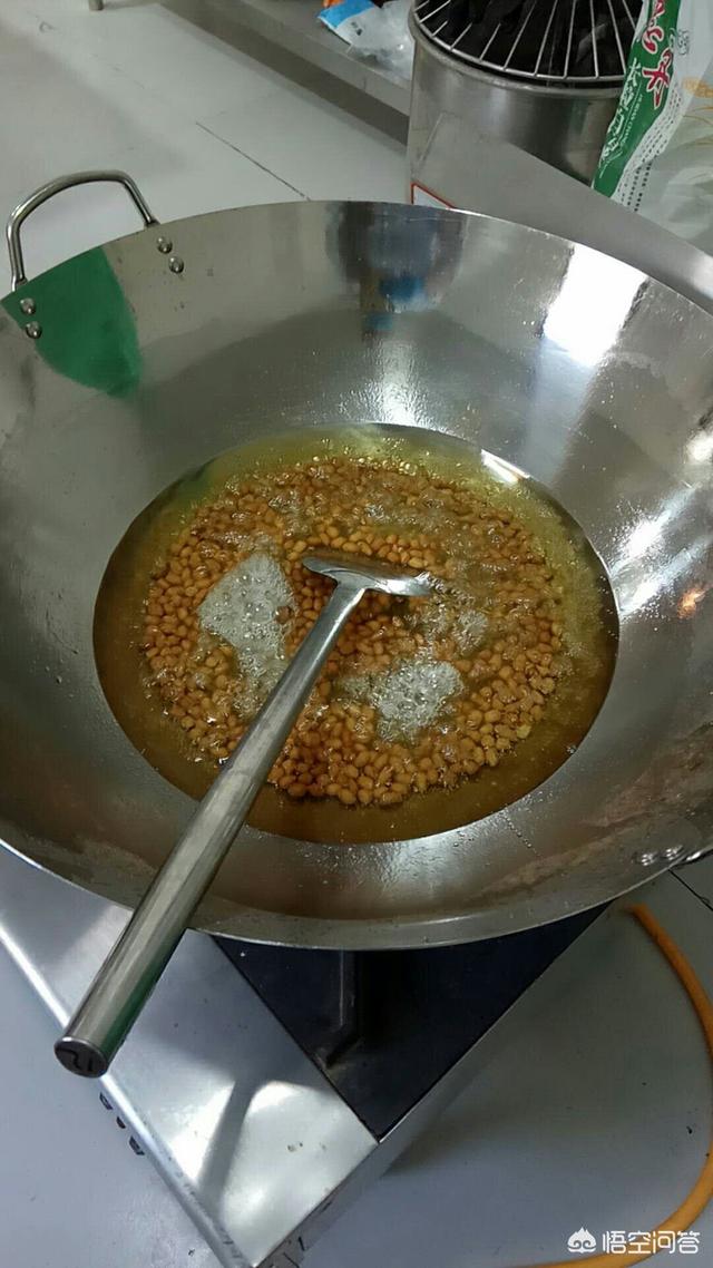 爆米花糖的做法视频
:米花糖怎么做的？  第3张