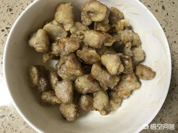 溜肉段儿的做法视频
:溜肉段怎么做才能外焦里嫩？  第7张