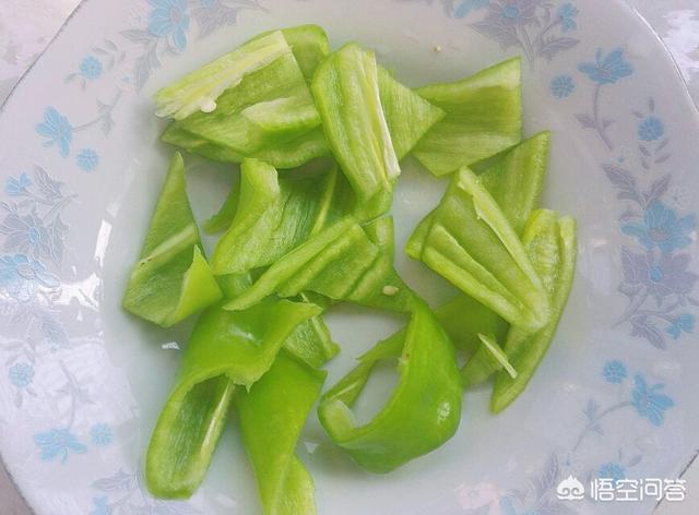 鹅蛋的做法视频
:烟台人说的海鲜“天鹅蛋”怎么做？  第3张