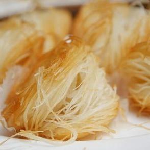 金丝饼的做法视频
:盘丝饼如何做？  第1张