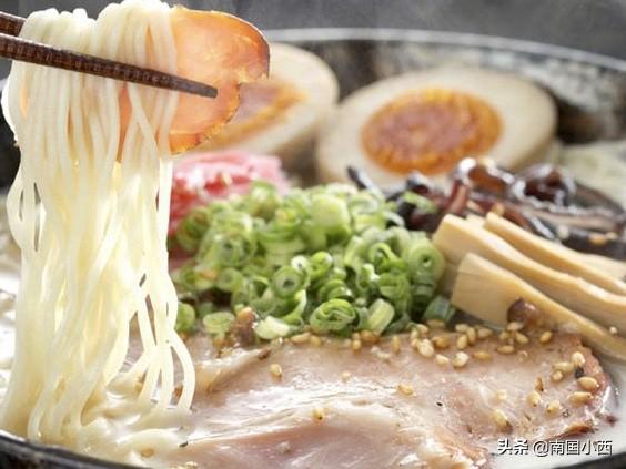 扯面的做法视频
:拉面和面的正确配方是什么? 第5张 扯面的做法视频
:拉面和面的正确配方是什么? 第5张