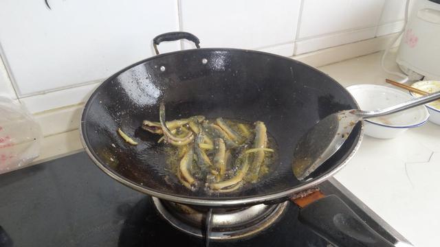 泥鳅的做法视频
:泥鳅怎么做才好吃？  第34张