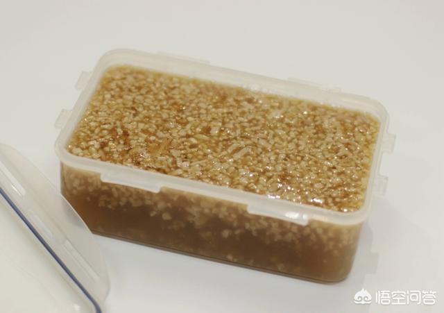 彩色皮冻的做法视频
:猪皮冻是怎么做的？  第8张