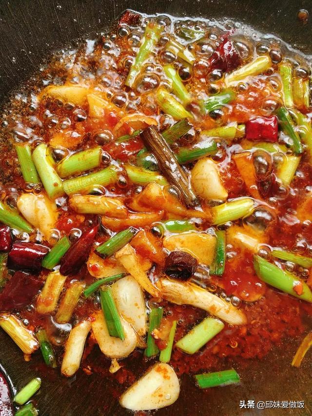 拌干豆腐做法视频
:凉拌豆腐、豆腐皮怎么做才好吃？  第7张