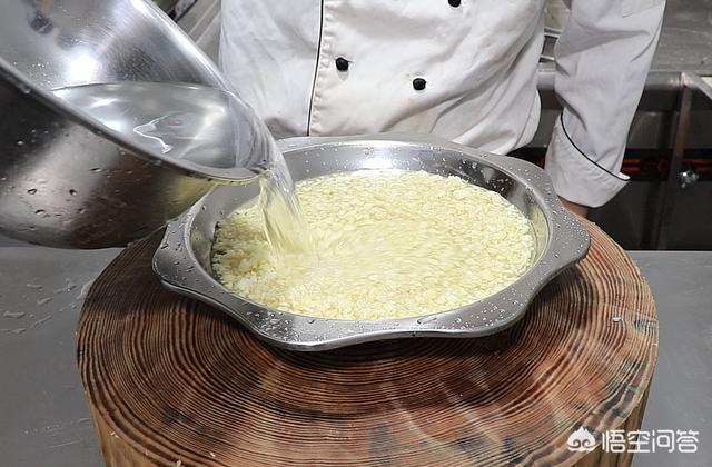 蒜蓉做法视频
:万能的蒜蓉是怎么做的？  第2张