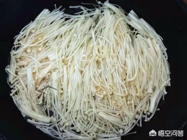 水煮肉片做法视频
:水煮肉片怎么做好吃？不太能吃辣，有没有不太辣但又很好吃的做法？  第5张