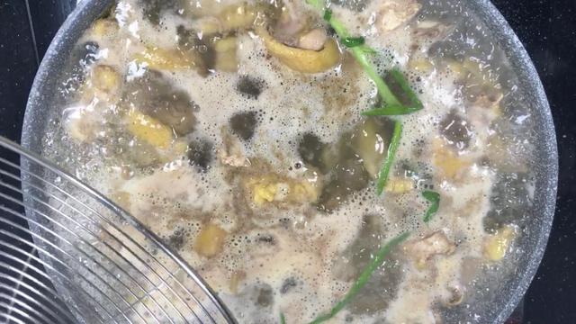 冰板栗的做法视频
:冷冻板栗仁怎么做好吃？  第2张
