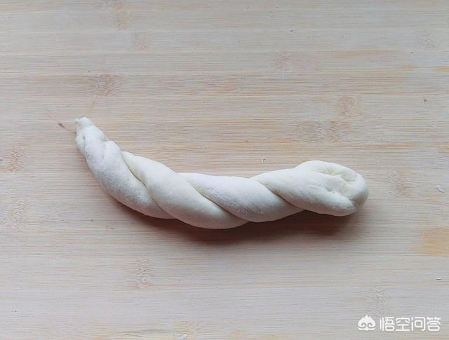 传统老式面包做法视频教程
:老式面包怎么做？谢谢？  第9张