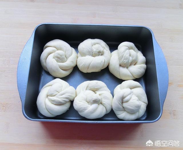 传统老式面包做法视频教程
:老式面包怎么做？谢谢？  第11张