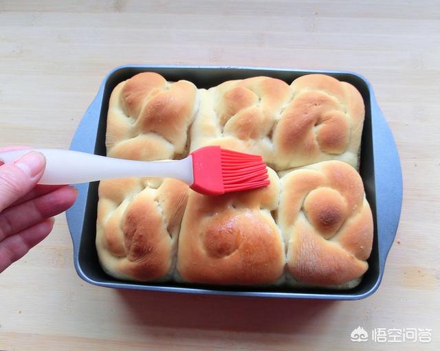 传统老式面包做法视频教程
:老式面包怎么做？谢谢？  第12张
