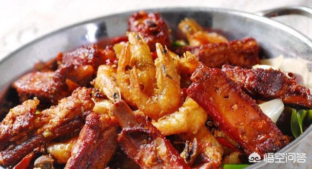 干锅排骨做法视频教程
:干锅排骨怎么做好吃？  第1张