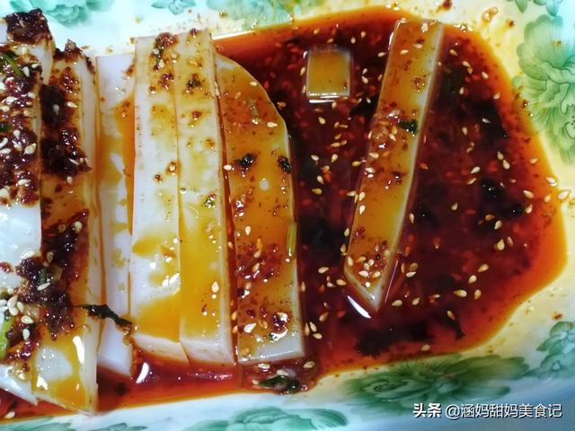 贵州冰粉的做法视频
:凉粉是怎么做出来的？  第3张