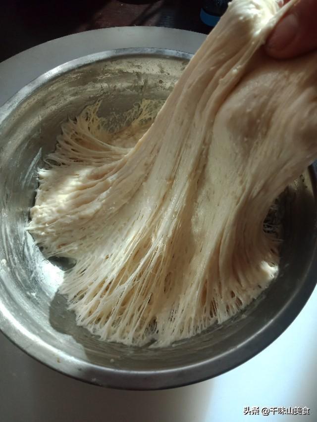 包子的做法视频教程
:在家发面都要好几个小时，包子铺都是怎么做的？  第2张