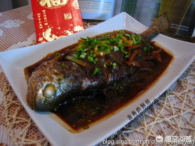 红烧鱼的做法视频大全家常
:红烧鱼怎么做好吃？  第2张