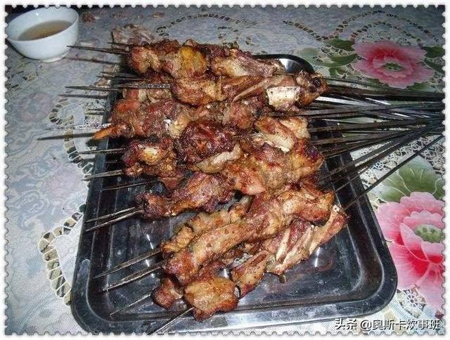 炒烤肉的做法视频
:炒烤羊肉的制作方法是什么？  第3张