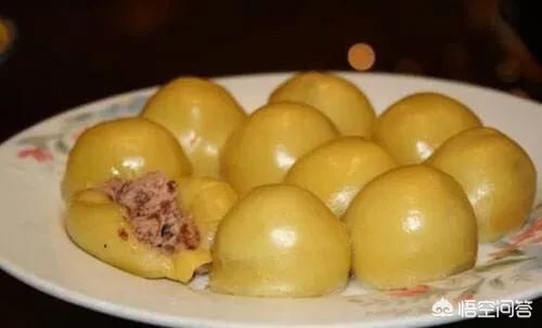 东北粘豆包做法视频
:哈尔滨人爱吃的粘豆包是怎么做的？  第1张