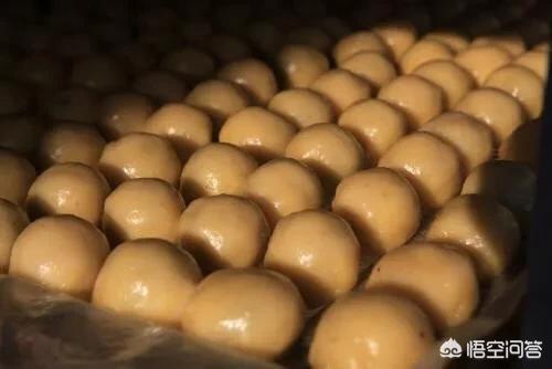 东北粘豆包做法视频
:哈尔滨人爱吃的粘豆包是怎么做的？  第2张