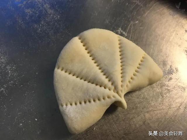 布袋饼的做法视频
:粉蒸肉夹饼的饼怎么做？  第4张