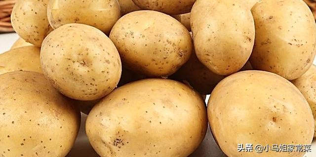 炒菜做法视频
:说说你们第一次炒菜是做的什么菜？  第1张