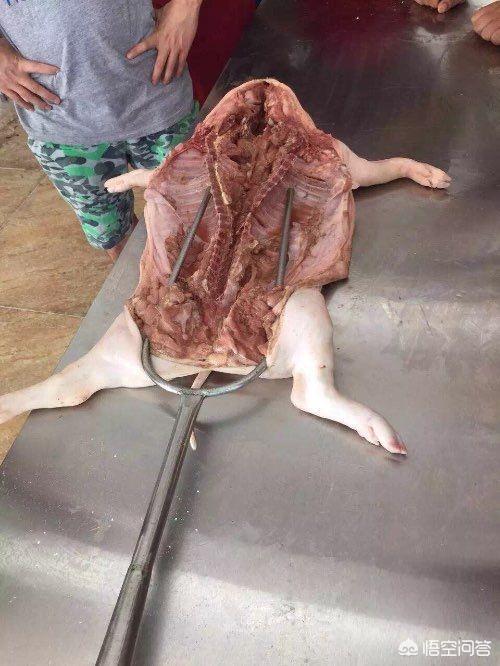 广东烤乳猪的做法视频
:怎么做广东烧乳猪？制作过程是什么？  第3张