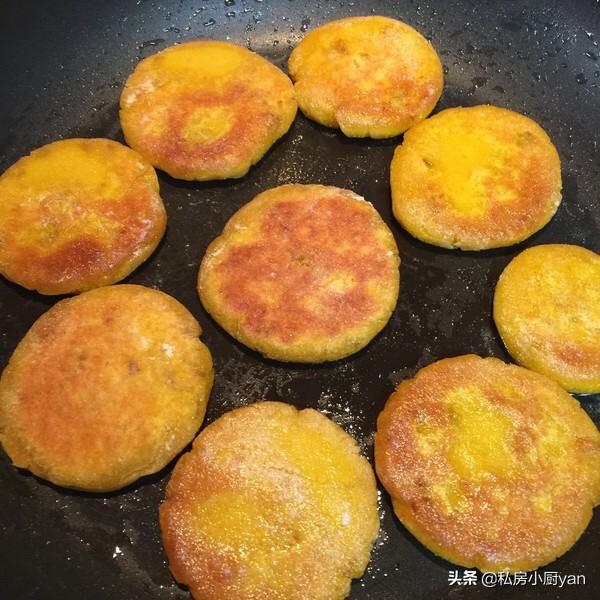 南瓜饼的做法视频教程
:做南瓜饼需要哪些材料？  第1张