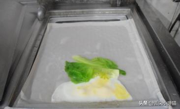 广式布拉肠粉的做法视频
:布拉肠粉透明皮怎么做的？  第6张