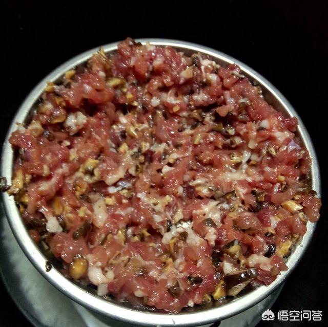 葱肉饼的做法视频
:广东肉饼的做法是什么？  第2张