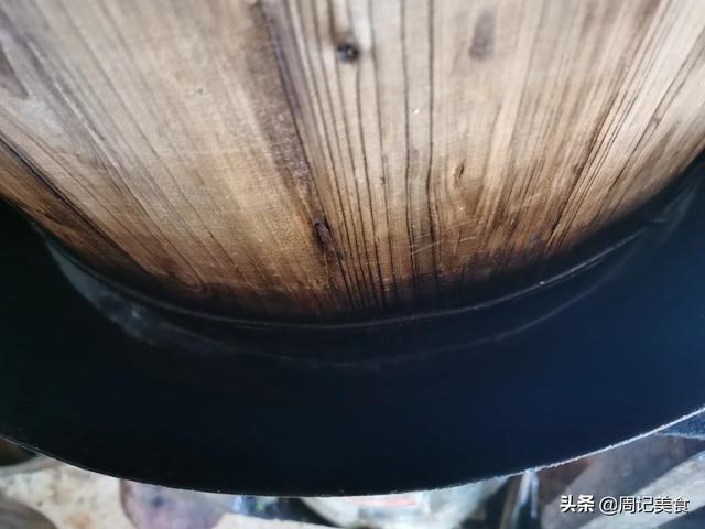 木桶蒸饭的做法视频
:木桶蒸的糯米饭的配方？  第6张