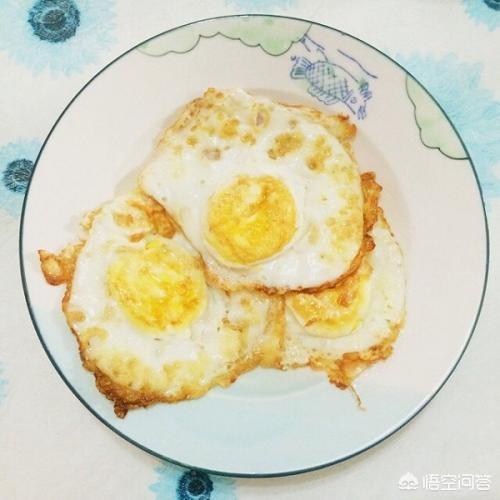 蛋黄土豆丝的做法视频
:土豆丝、豆皮加鸡蛋的卷饼怎么做？  第3张