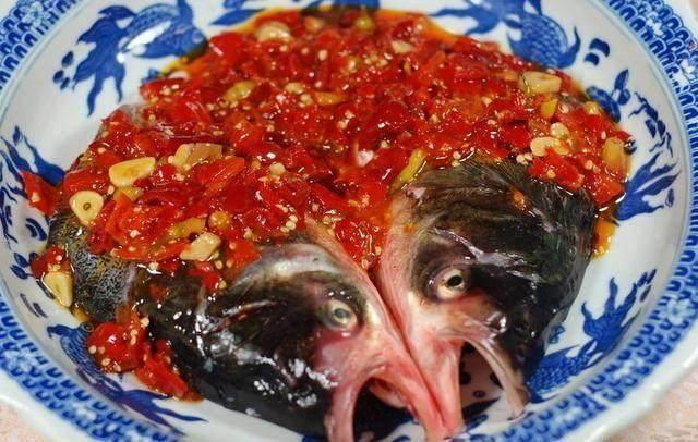剁椒鱼头做法视频
:剁椒鱼头用什么鱼头做更好吃？  第3张