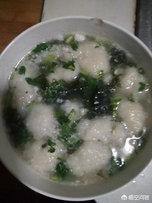 潮汕墨鱼丸的做法视频
:紫菜鱼丸汤怎么做好吃？  第2张