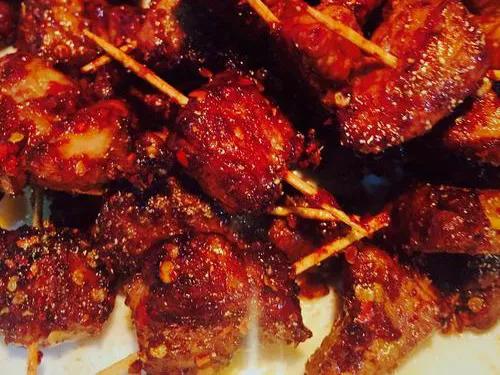 肉末土豆泥的做法视频
:家里来四位客人，冰箱里就有鸡蛋肉和土豆你能做六道可口美食吗？  第4张