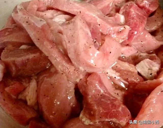 香酥五花肉的做法视频
:香酥猪肉干怎么做？  第3张