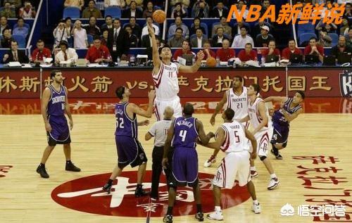 nba季后赛宣传视频
:NBA赛场上出现了越来越多的中文广告，都是真的吗？  第1张