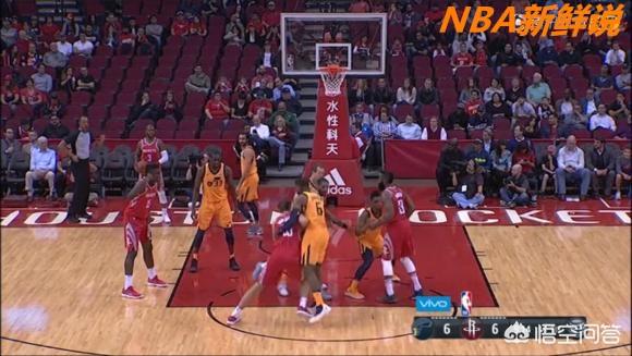 nba季后赛宣传视频
:NBA赛场上出现了越来越多的中文广告，都是真的吗？  第2张