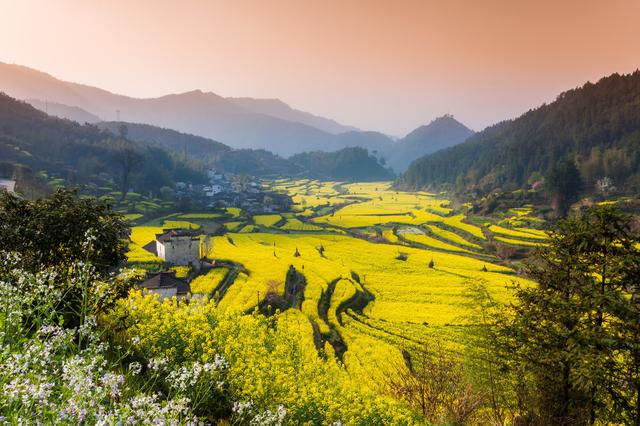 南昌宣传视频
:去江西旅游，南昌和上饶，哪个城市更好？  第5张