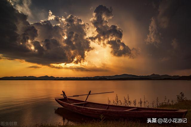 贵州旅游宣传视频央视
:贵州省十大旅游区，你知道的有哪些？  第10张