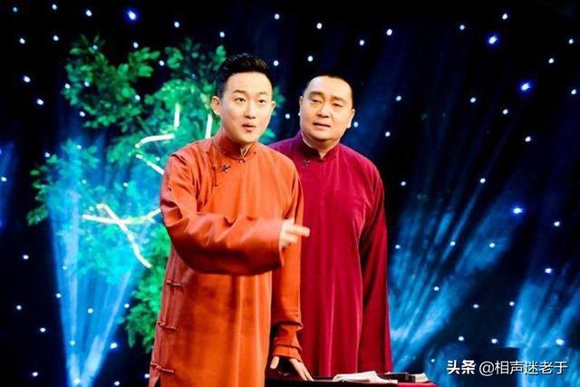 晚会宣传视频
:天津相声演员裘英俊给郭德纲的“春节相声晚会”做宣传，你咋看？  第7张