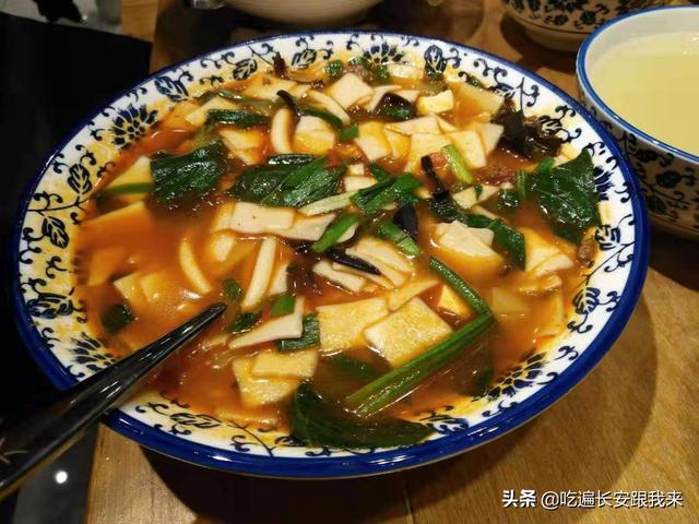 饭店宣传视频
:餐饮店位置不好，怎么宣传成本小，有效果？  第2张