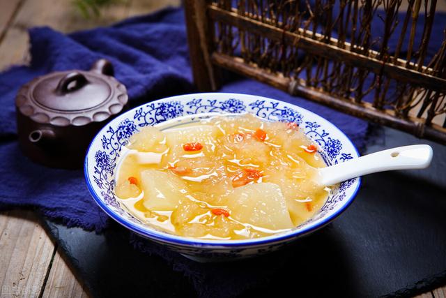 抽烟短视频
:抽烟的人吃什么能清肺？  第2张