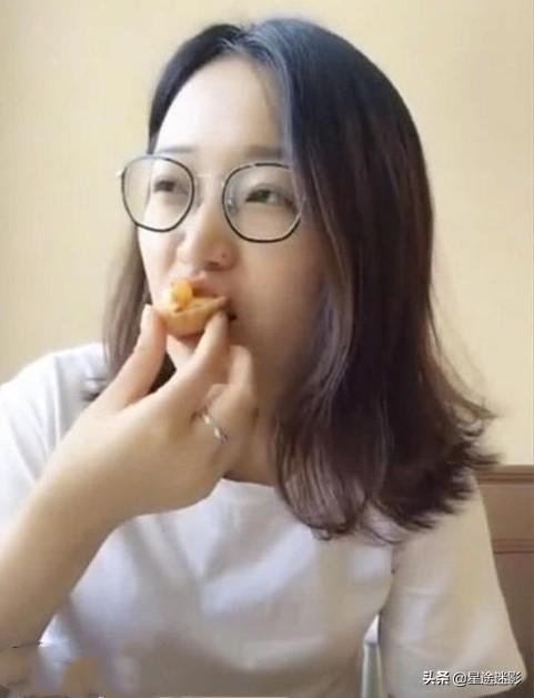 可爱短视频
:网红西瓜妹曾经火遍全网，如今近况还好吗？  第4张