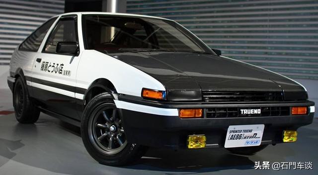 ae86短视频
:AE86真的是秋名山无敌吗？宝马奔驰是否可以胜之？  第3张